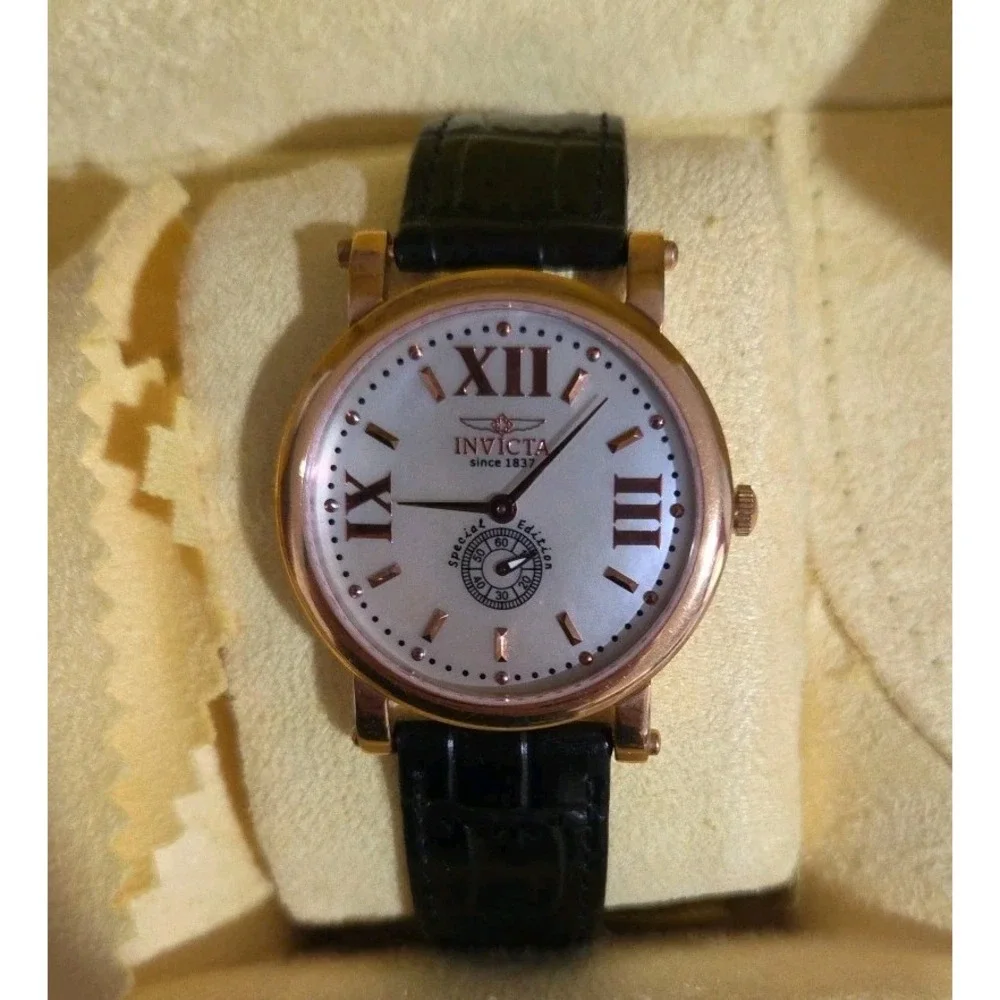 Men's Invicta Special Edition 2818 Gold Tone Watch Sub Dial New Battery Leather